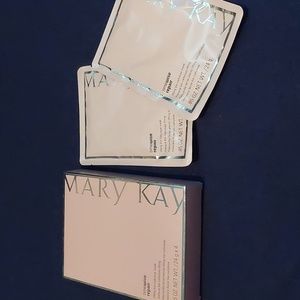Mary Kay TimeWise Repair Lifting Bio-Cellulose Mask